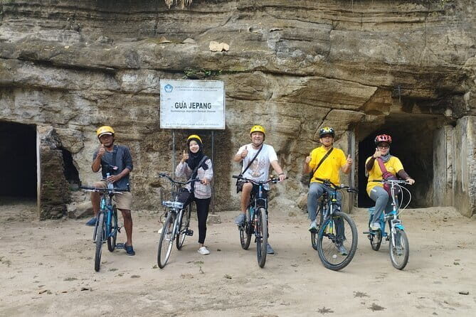 Yogyakarta Jomblang Cave and Pindul Cave Tour - Who Is This Tour Best For?