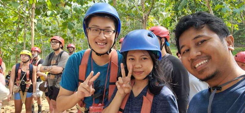 yogyakarta-jomblang-cave-and-pindul-cave-tour