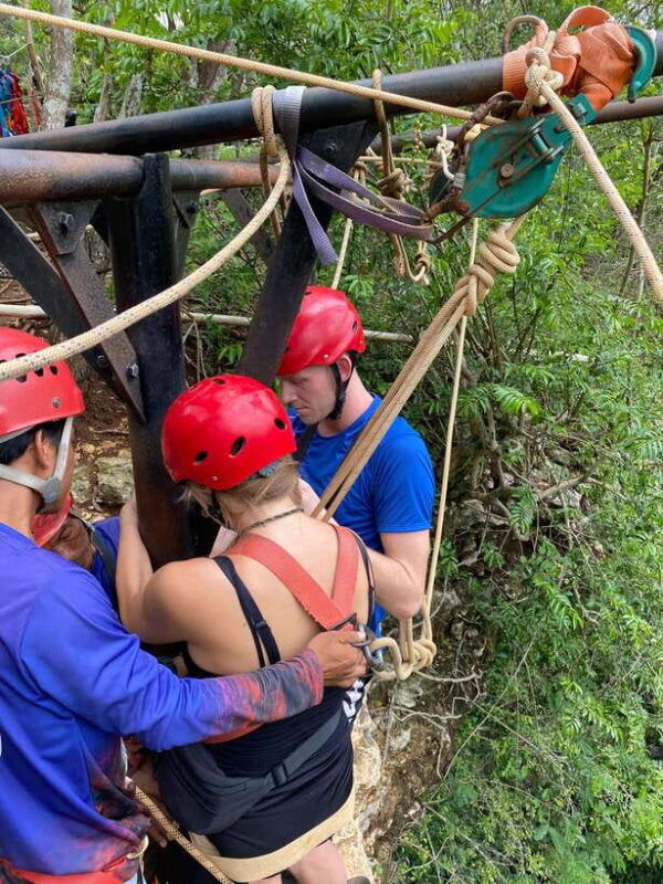 yogyakarta-jomblang-cave-and-pindul-cave-tubing-day-tour