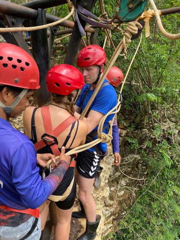 yogyakarta-jomblang-cave-and-pindul-cave-tubing-day-tour