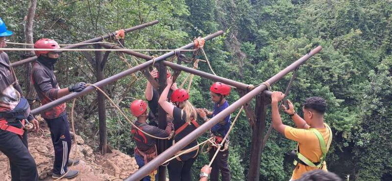 yogyakarta-jomblang-cave-and-timang-beach