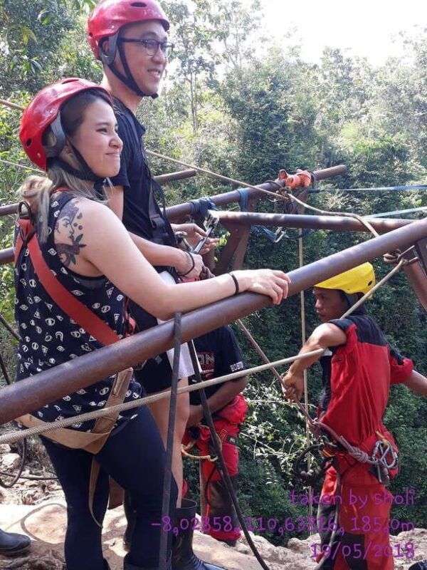 yogyakarta-jomblang-cave-and-timang-beach-tour-day-tour