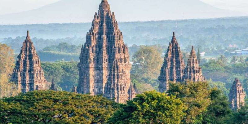 yogyakarta-jomblang-cave-prambanan-temple-full-day-tour