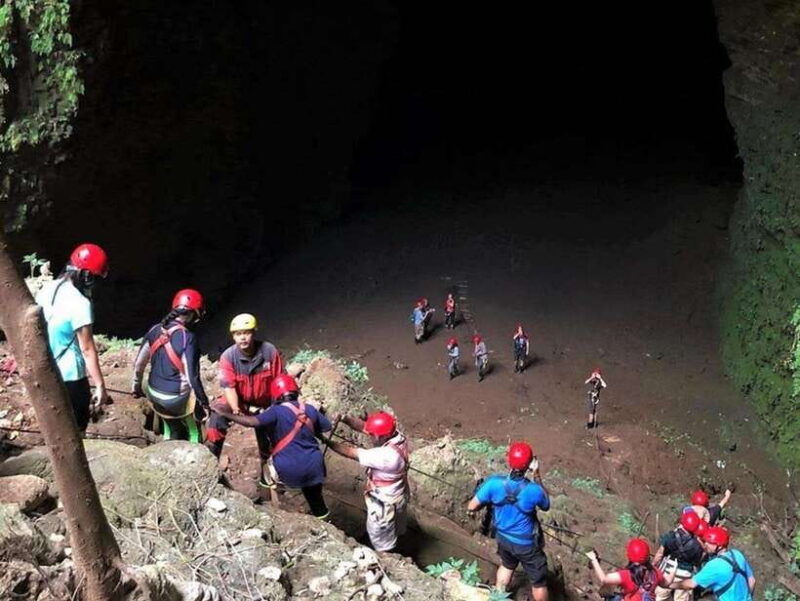 yogyakarta-jomblang-cave-private-day-tour
