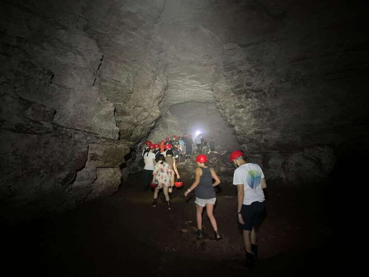 yogyakarta-jomblang-cave-timang-beach-gondola