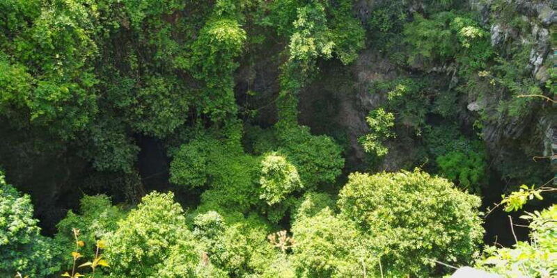 yogyakarta-jomblang-cave-timang-beach