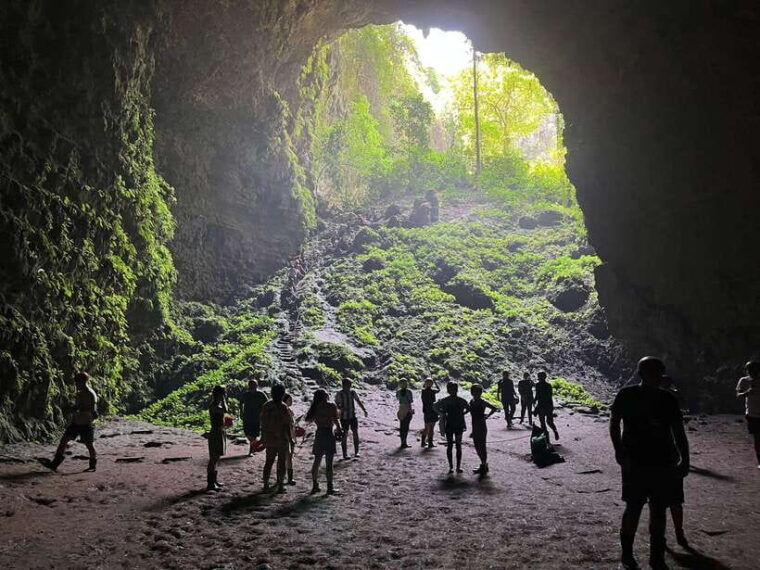 yogyakarta-jomblang-pindul-cave-guided-adventure