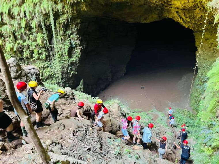 yogyakarta-jomblang-pindul-cave-guided-adventure