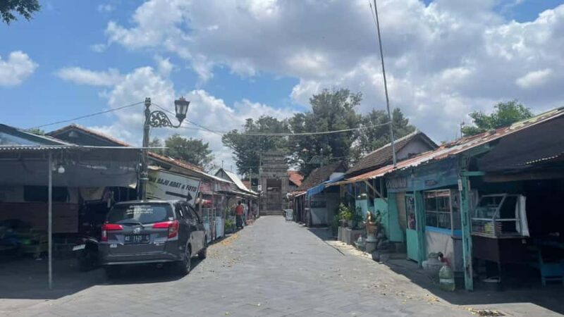 Yogyakarta: Mataram Kingdom Remains with Silver Crafting - Key Points