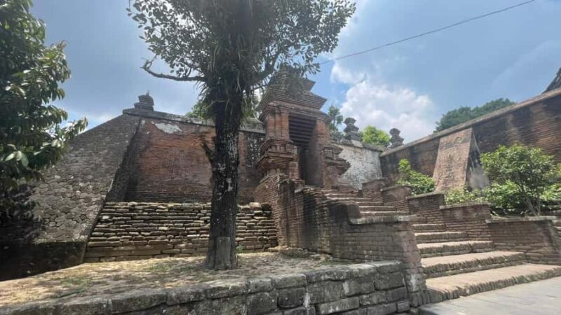 Yogyakarta: Mataram Kingdom Remains with Silver Crafting - Who Will Love This Tour?