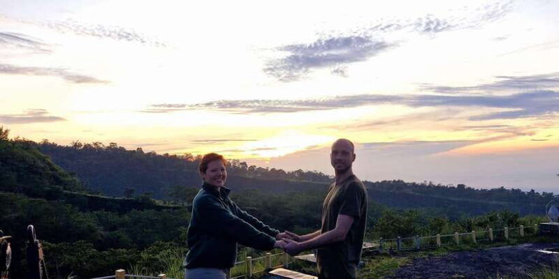 yogyakarta-merapi-jeep-sunrise-tour-and-pindul-cave-tubing