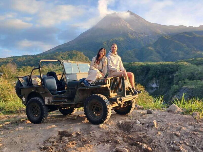 yogyakarta-merapi-jeep-tour-and-climb-to-the-top-of-borobudur