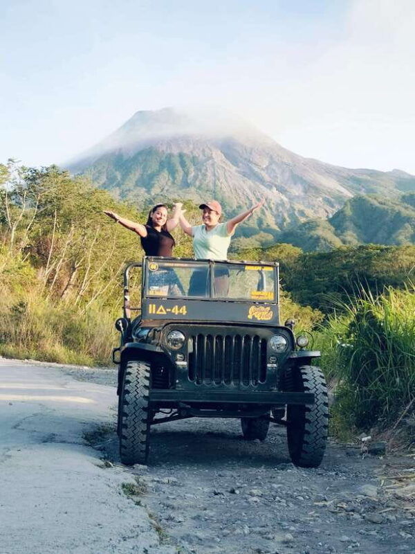 yogyakarta-merapi-jeep-tour-and-climb-to-the-top-of-borobudur