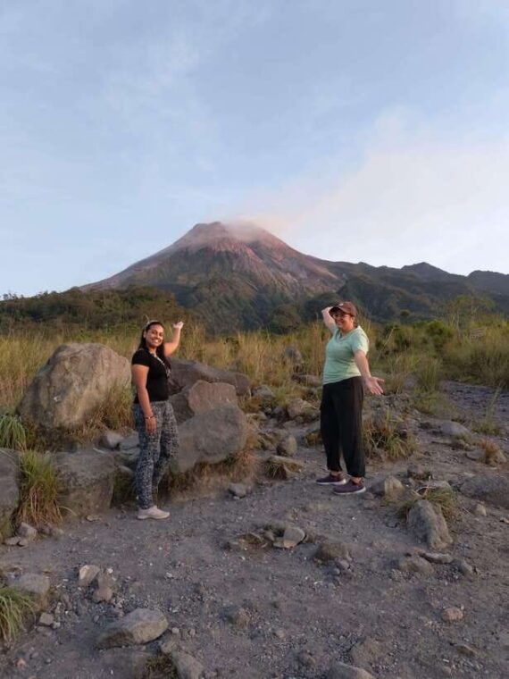 yogyakarta-merapi-jeep-tour-and-climb-to-the-top-of-borobudur