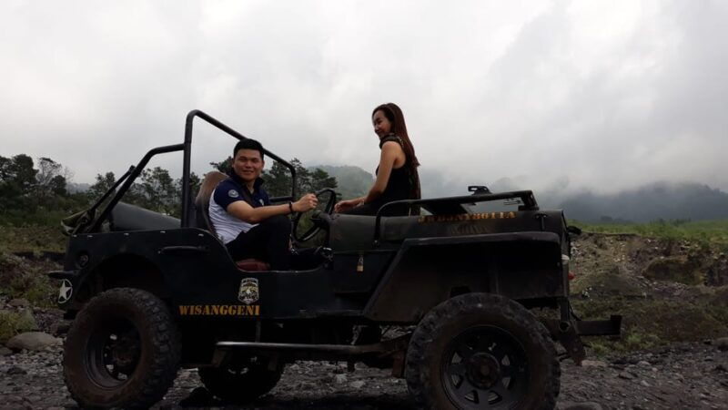 yogyakarta-merapi-sunrise-jeep-tour-and-jomblang-cave-tour