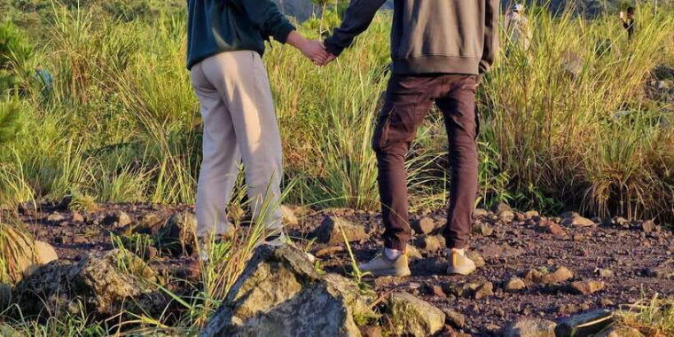 yogyakarta-merapi-sunrise-jeep-tour-and-jomblang-cave-tour