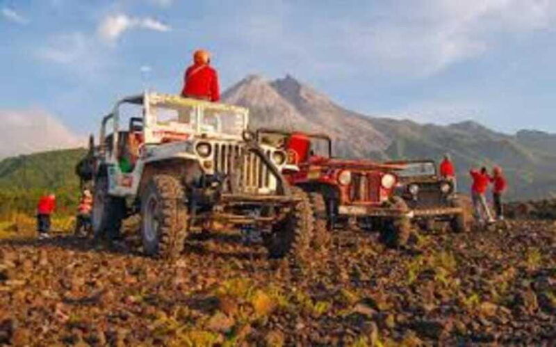 yogyakarta-merapi-volcano-adventure-borobudur-transportation