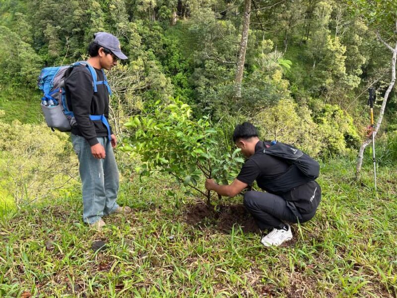 Yogyakarta: Merapi Volcano Trek with Transfer - What to Expect on Your Merapi Volcano Trek
