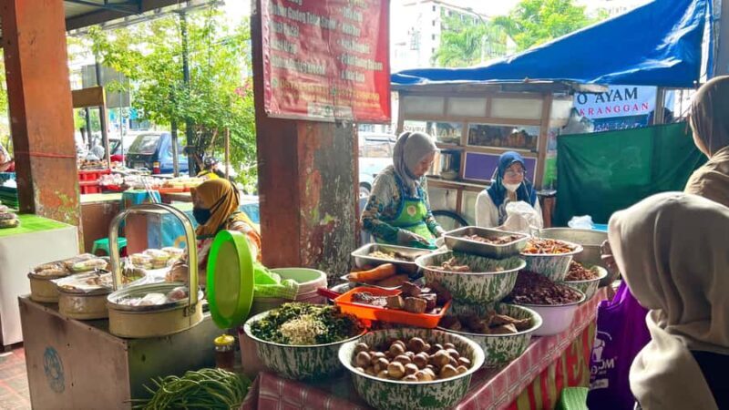Yogyakarta: Morning Breakfast and Market Experience - Who Would Love This Tour?