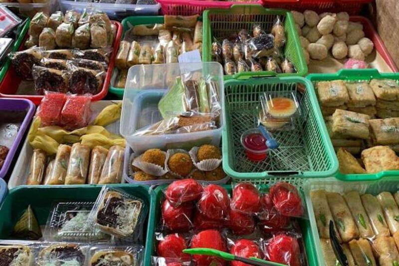 yogyakarta-morning-walk-and-food-tour