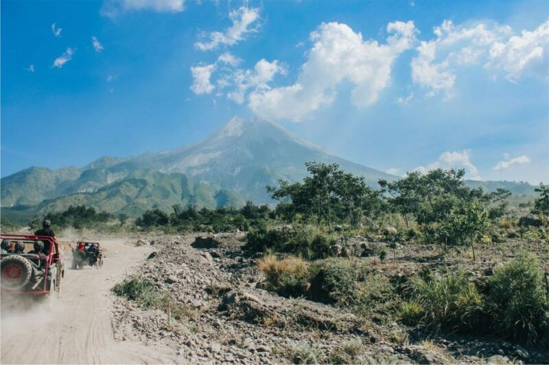 yogyakarta-mount-merapi-guided-jeep-safari-with-pickup