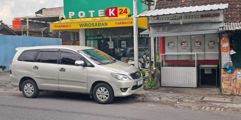 yogyakarta-mount-merapi-offroad-jeep-with-guide