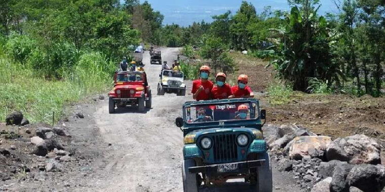 yogyakarta-mt-merapi-jeep-lava-tour-guided-tour