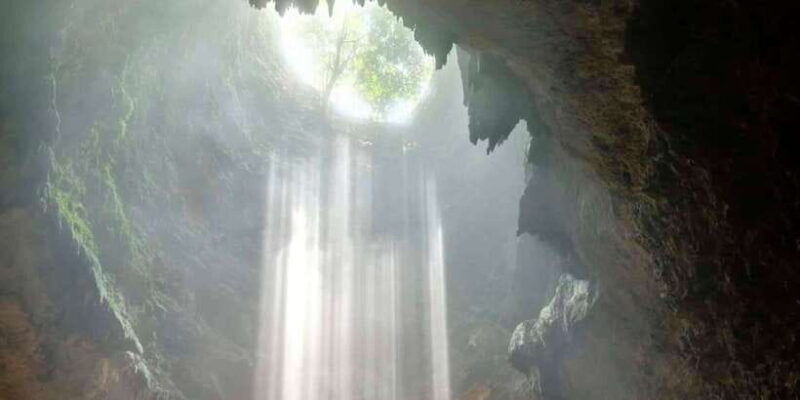 yogyakarta-mt-merapi-sunrise-jomblang-pindul-cave-tour