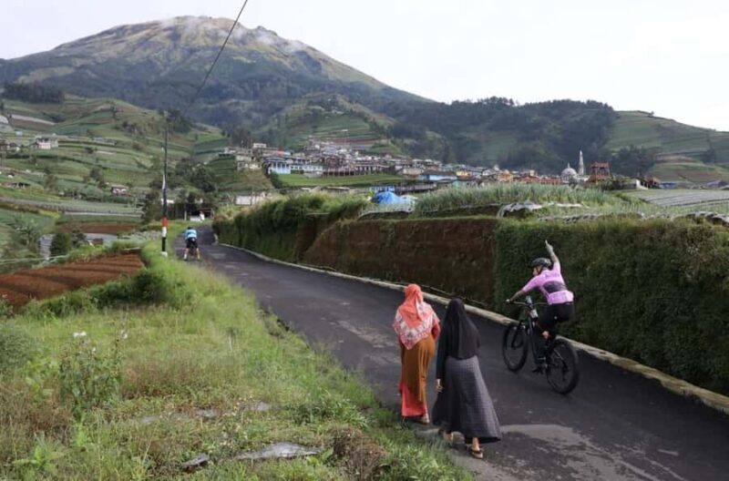 Yogyakarta : Nepal Van java & Kedung Kayang waterfall trip - A Full Breakdown of the Nepal Van Java & Kedung Kayang Waterfall Tour