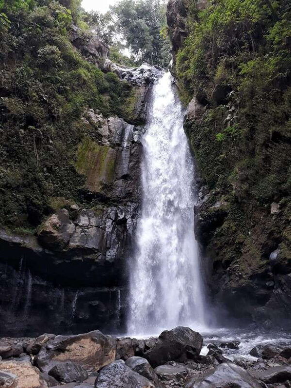 yogyakarta-nepal-van-java-kedung-kayang-waterfall-trip
