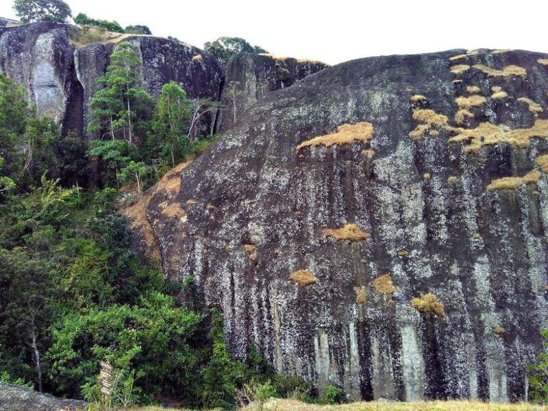 yogyakarta-nglanggeran-ancient-volcano-pindul-cave-tour