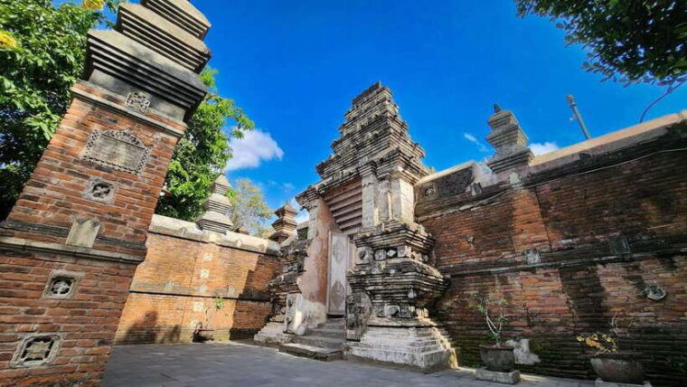 yogyakarta-pedal-through-history-cycling-tour-of-kotagede