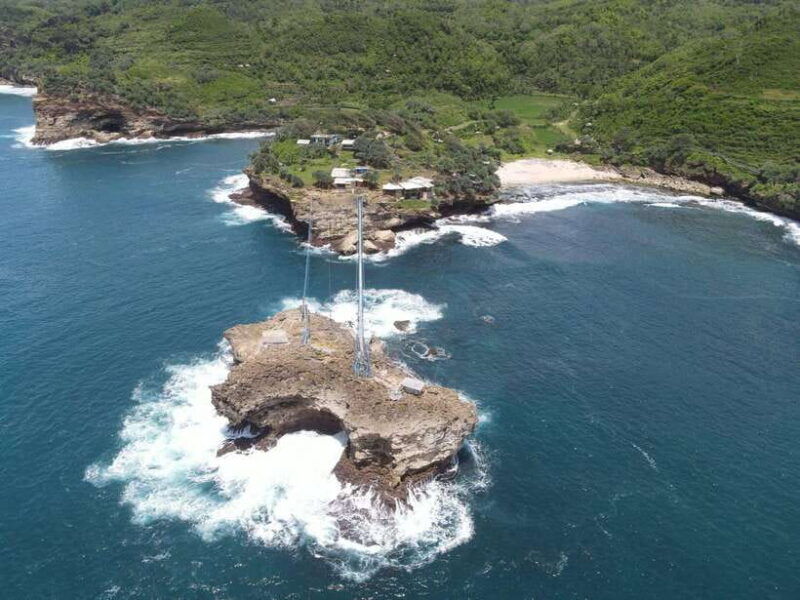 yogyakarta-pindul-cave-oyo-river-timang-beach-adventure