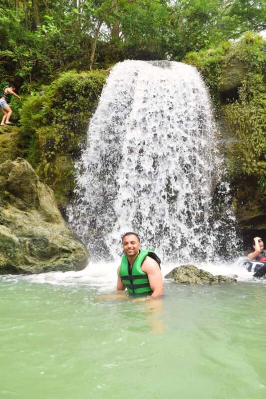 Yogyakarta: Pindul Cave, River Tubing & De Rocka Beach Bar - Introduction