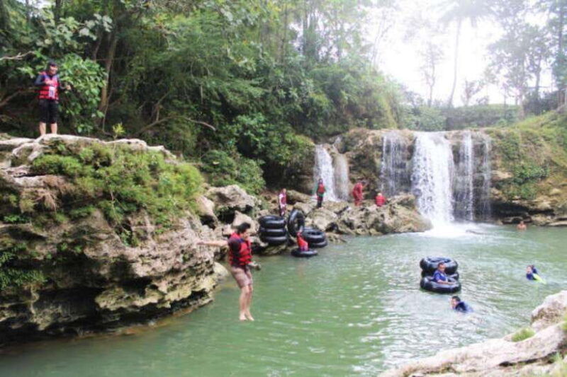 yogyakarta-pindul-cave-srigetuk-waterfall-and-pine-forest