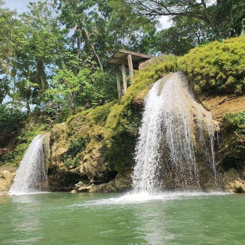yogyakarta-pindul-cave-tubing-and-oyo-river-tubing