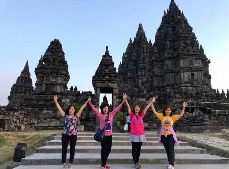 yogyakarta-prambanan-and-borobudur-temples-guided-tour