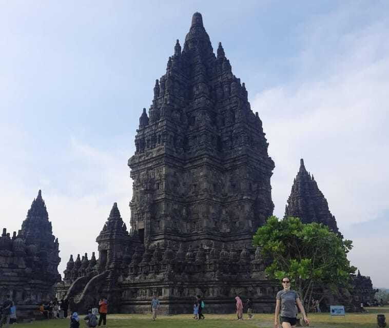 yogyakarta-prambanan-sunset-private-car-entry-fee