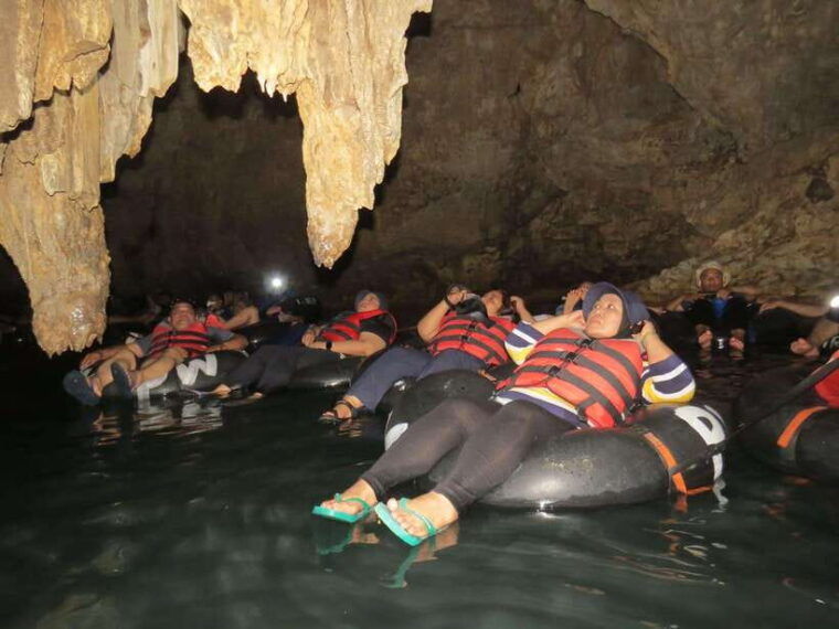 yogyakarta-prambanan-temple-and-pindul-cave-adventure