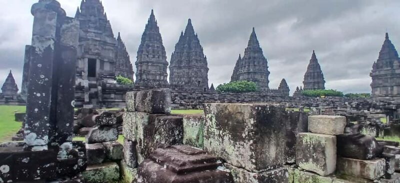 Yogyakarta: Prambanan Temple Guided Tour with Pickup - Key Points