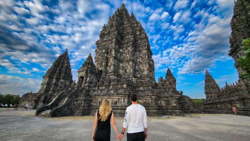 yogyakarta-prambanan-tour-one-of-the-largest-hindus-temple