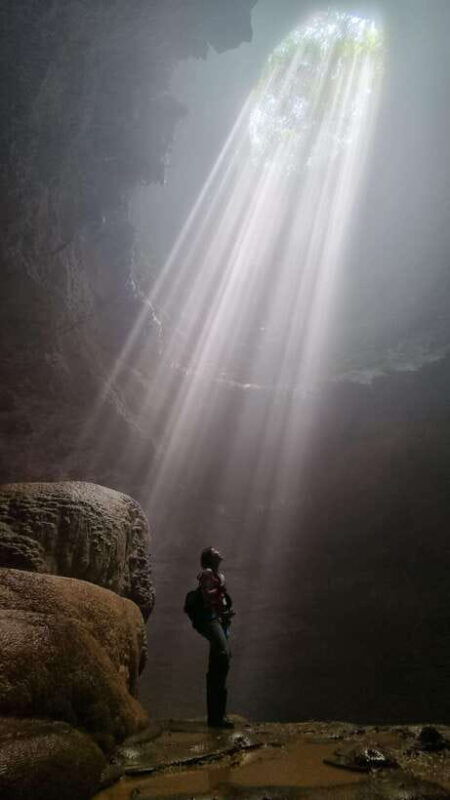 yogyakarta-private-jomblang-pindul-tour-free-drone-shoot