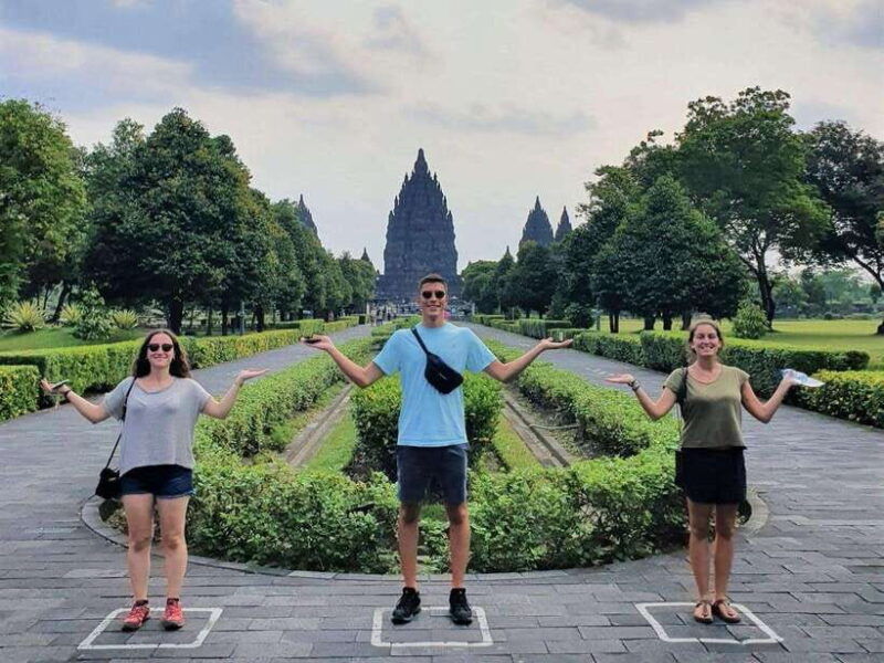 yogyakarta-private-tour-prambanan-temple-and-sultan-palace
