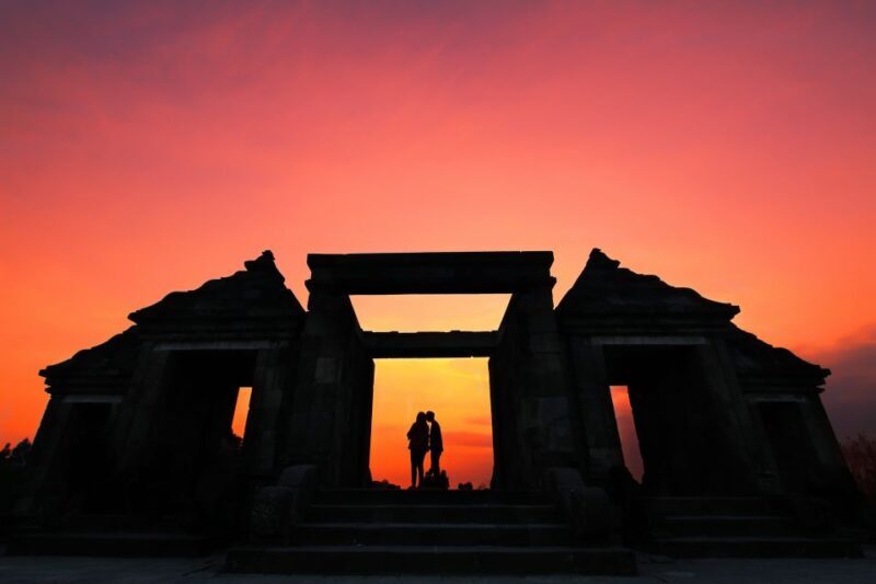 Yogyakarta: Ratu Boko Temple Entrance Ticket - Sunset at Ratu Boko