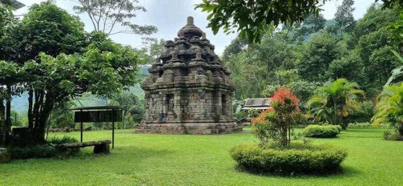 Yogyakarta : Selogriyo Temple And Kedung Kayang Waterfall - Kedung Kayang Waterfall: A Refreshing Natural Escape