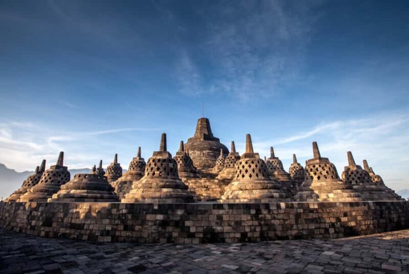 Yogyakarta: Setumbu Sunrise, Borobudur & Prambanan Day Tour - An In-Depth Look at the Tour Experience