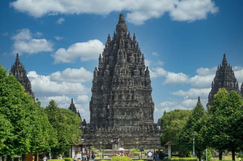 Yogyakarta: Setumbu Sunrise, Borobudur & Prambanan Day Tour - Why This Tour Is a Great Choice