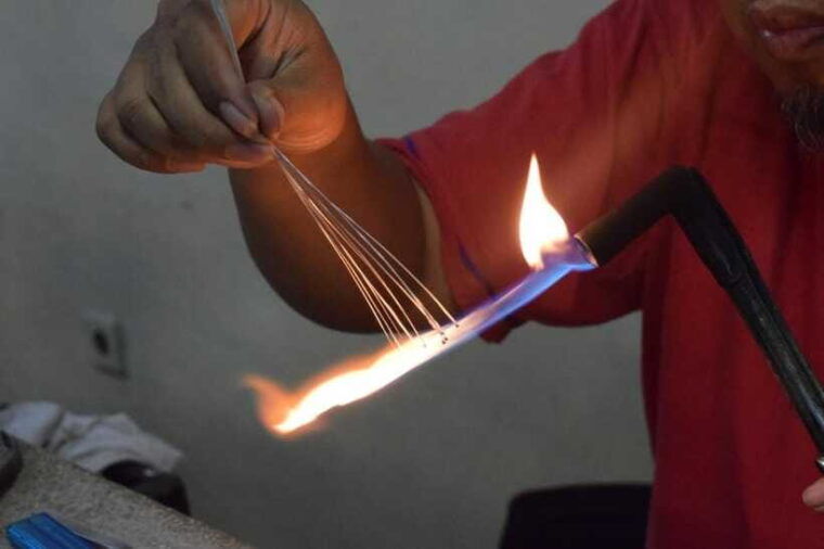 yogyakarta-silversmith-short-course-in-kotagede