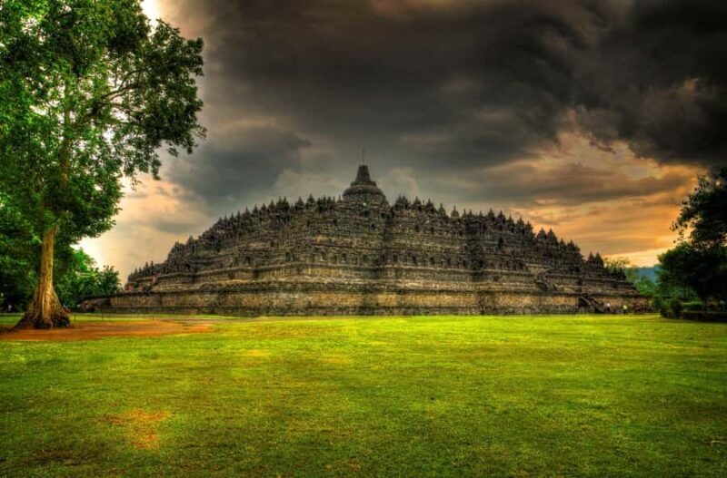 Yogyakarta: stumbu borobudur sunrise,prambanan &merapi mount - The Value for Money