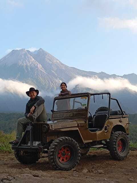 yogyakarta-sunrise-at-merapi-jomblang-pindul-cave-tour